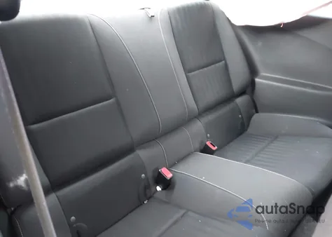 2013 Chevrolet Camaro 2Ls from USA, damaged, VIN 2G1FA1E38D9151835